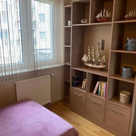 Apartment Miedzy Jeziorami Zolta 10a